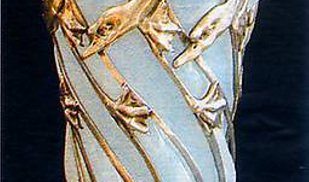 Epohhiloov juugendvaas: René Lalique “Luikede vaas”, 1898. REPRO