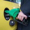ГАЛЕРЕЯ | Основные сети заправок снизили цену на дизельное топливо ниже евро