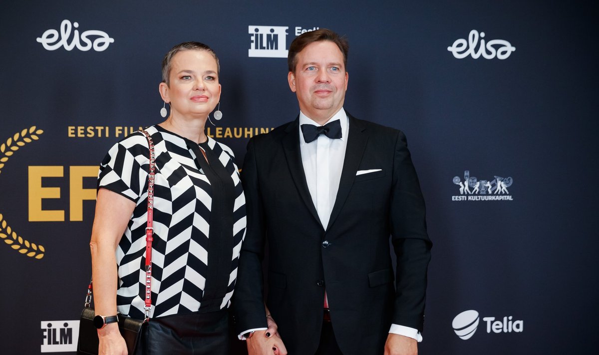 MONICA VICHMANN, KAUPO KARELSON