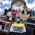 Франция не будет убирать памятники на фоне протестов против расизма