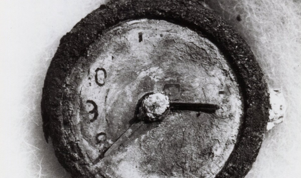 AEG SEISAB: Hiroshimast leitud kell pärast tuumapommiplahvatust. 