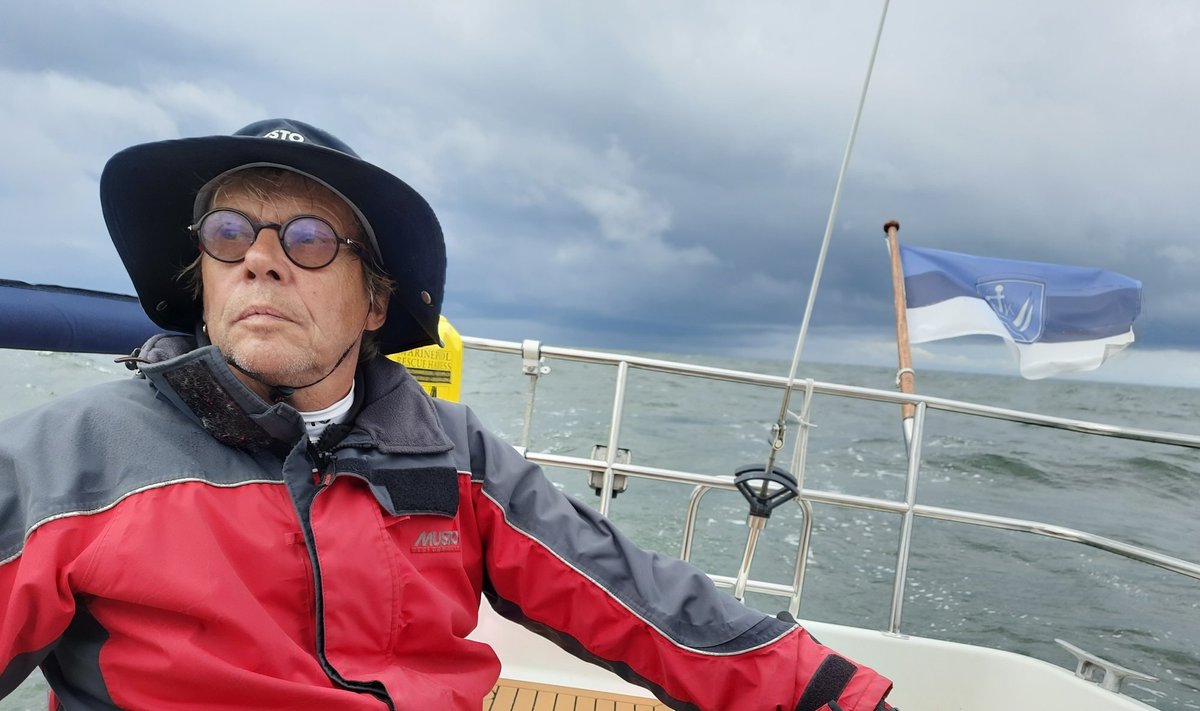 Jaanus Nõgisto mainib, et talle meeldib purjetamine, mitte niivõrd meri.