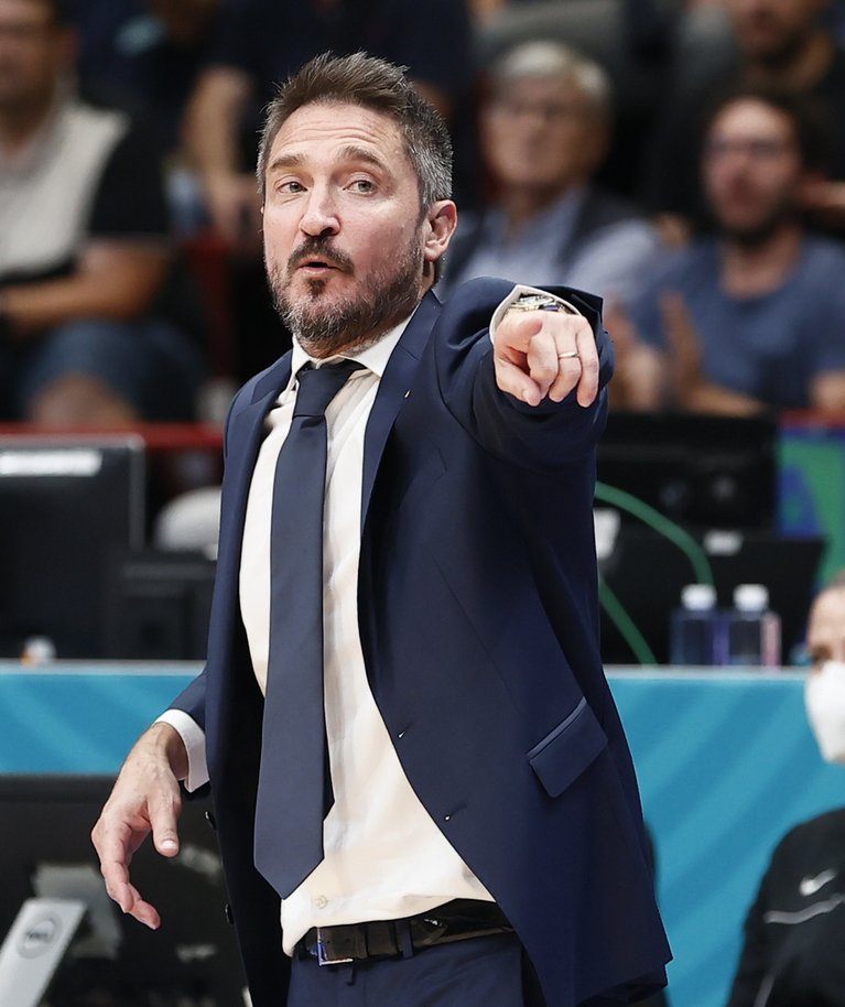 Kas Itaalia koondise keevaline peatreener Gianmarco Pozzecco viib meeskonna üle pikkade aastate suurturniiril nelja sekka?