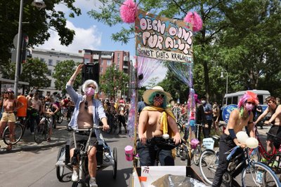 Topless bicycle ride protest in Berlin
