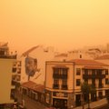 ФОТО и ВИДЕО | На Канарских островах бушует небывалая песчаная буря из Сахары