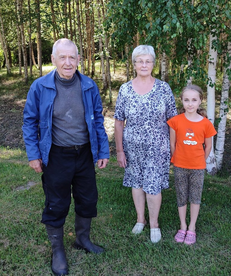 Malle ja Hugo Tomson.