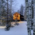 Fotograaf projekteeris ja ehitas ise Otepääl künka otsa väikese maja