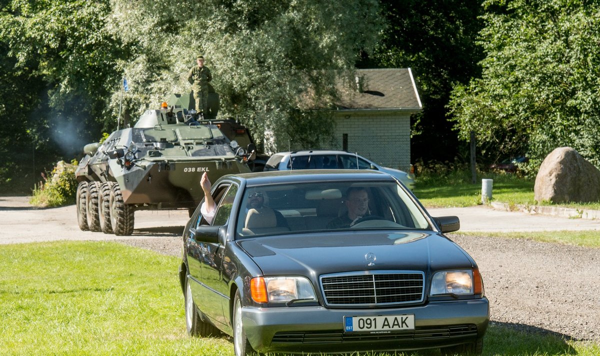 Kaistesliidu perepäeva näidislahingus osales Lennart Meri ametiauto