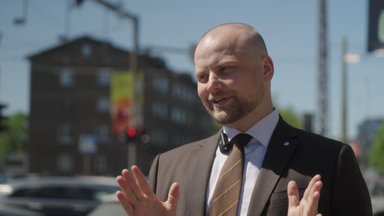 Abilinnapea Kristjan Järvani uus ettepanek: elektriautodel tuleb keelata ühissõidukiradadel sõitmine
