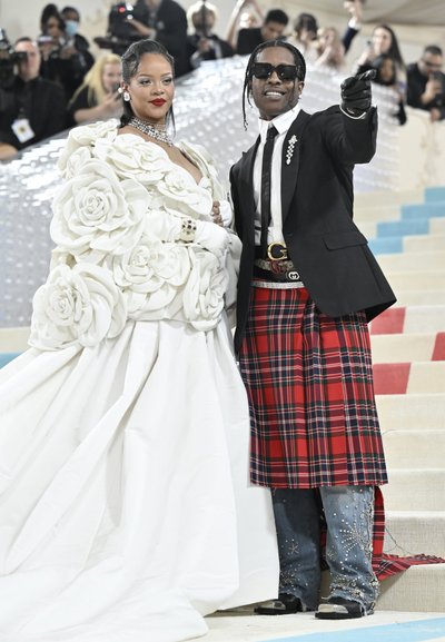 Rihanna ja A$AP Rocky Met Galal