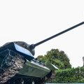 ФОТО DELFI: Почти 70 лет спустя на Тоомпеа вновь вошел советский танк Т-34