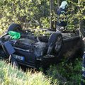 ФОТО | 19-летний алководитель на Subaru вылетел в кювет и перевернулся на крышу