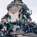 Правда ли, что на этом видео показано празднование победы левых на парламентских выборах во Франции?