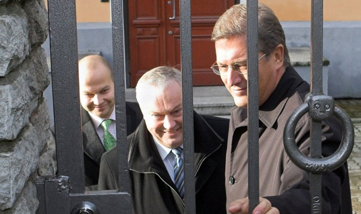 Aasta pärast kriminaalasja algatamist kutsuti ka Reiljan kaitsepolitseisse ütlusi andma. 16. oktoober 2007