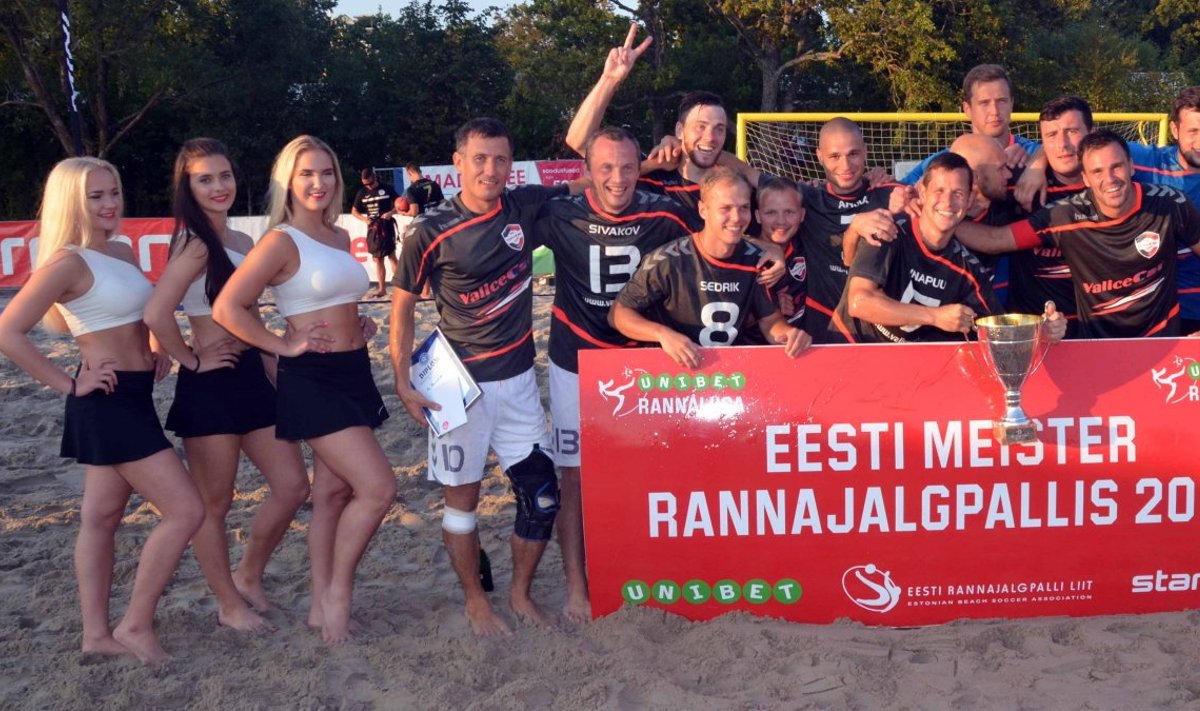 Eesti rannajalgpallimeistriks krooniti FC ValiceCar
