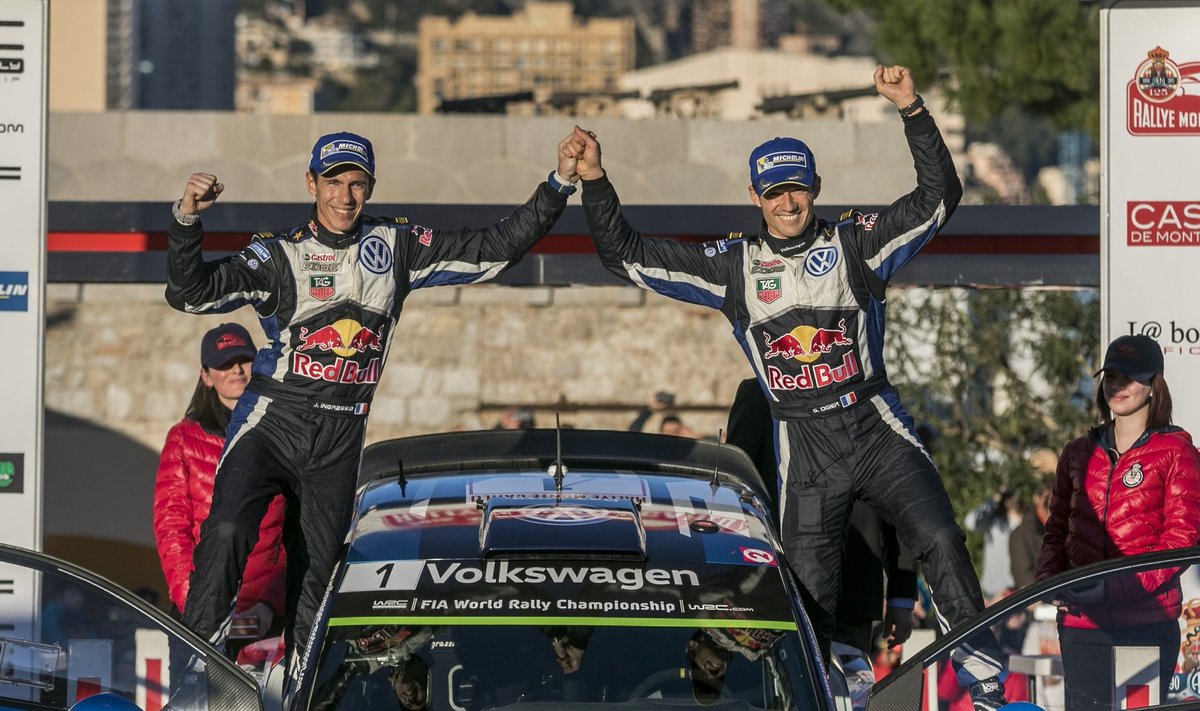 Sebastien Ogier ja Julien Ingrassia Monte Carlos poodiumil.