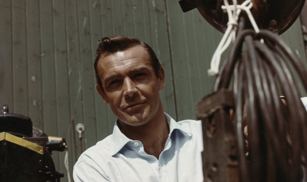 AINUKE TÕELINE BOND: Sean Connery James Bondi kolmanda filmi "Kuldsõrm" võtetetel aastal 1964.