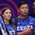 KLÕPS | Mihhail Kõlvart nautis abikaasa Anastassia Kovalenkoga Milanos korvpalli Euroopa meistrivõistluseid