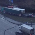FOTOD: Avarii kahe rekkaga häiris Pärnu maanteel liiklust