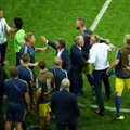 Rootsi peatreener kurjustas sakslastega: mängu lõpus surutakse kätt, mitte ei tulda näo ette hüppama