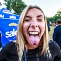 VIDEO ja FOTOD | Pärnumaa suurimal jaanipeol Valgerannas lõbustasid kirevat publikut Marju Länik ja Meie Mees