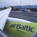 airBaltic отменяет 90 рейсов из-за коронавируса