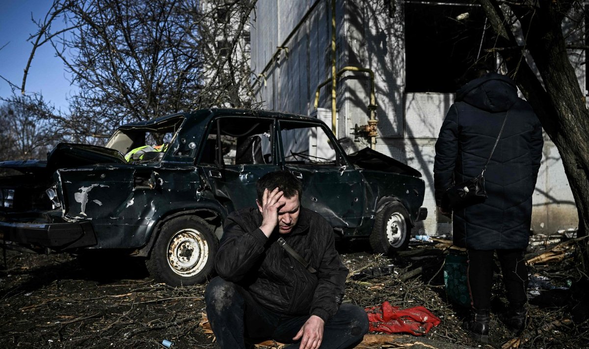 Город Чугуев в Харьковской области Украины после ракетных ударов России, 24 февраля 2022 г.