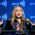 VIDEO | „Mis sinuga toimub?“ Madonna veider kitarrilakkumine on popikooni fännid muretsema pannud