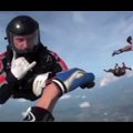 VIDEO: Õnnelik õnnetus! Hüppel teadvuse kaotanud langevarjur pääses eluga