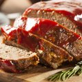 Максимально нежно: мясной рулет с неожиданной начинкой 