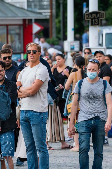 Maski kandmine Stockholmis - lubamatu individualism?