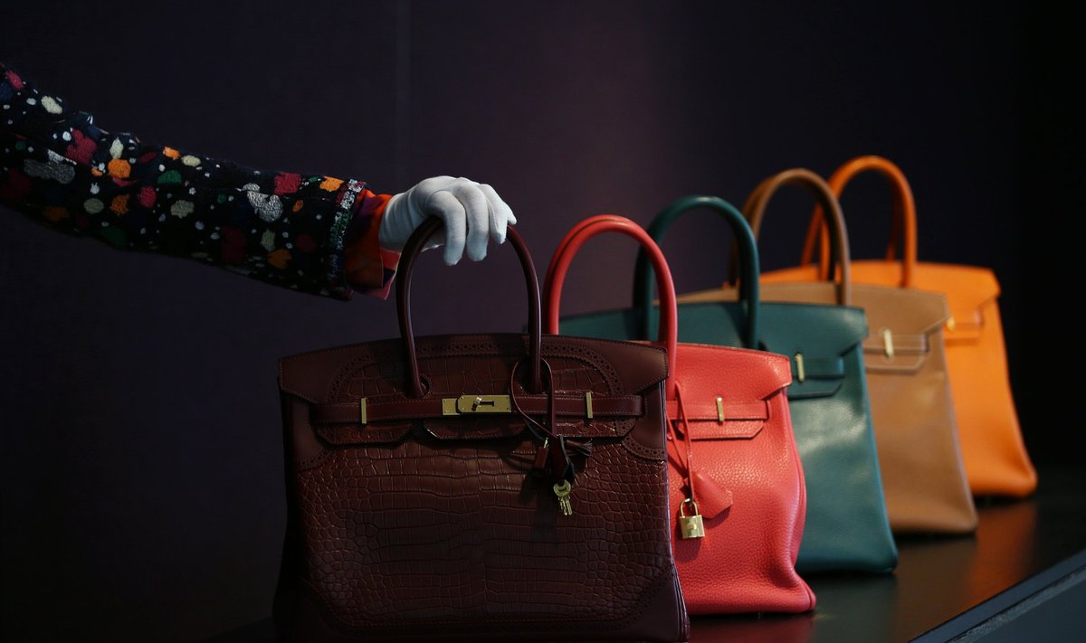 Hermèsi luksusridikülid, millest igaühe eest tuleks välja käia mitukümmend tuhat eurot.