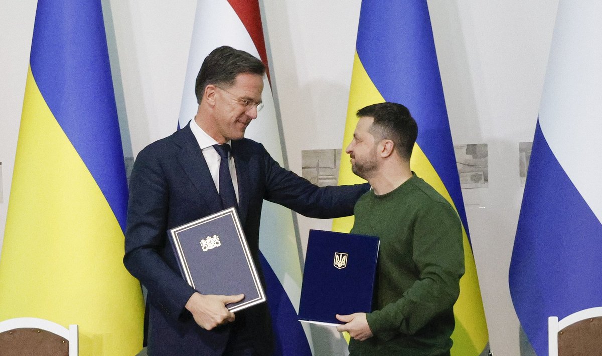 Hollandi peaminister Mark Rutte ja Ukraina president Volodõmõr Zelenskõi allkirjastasid julgeolekulepingu.