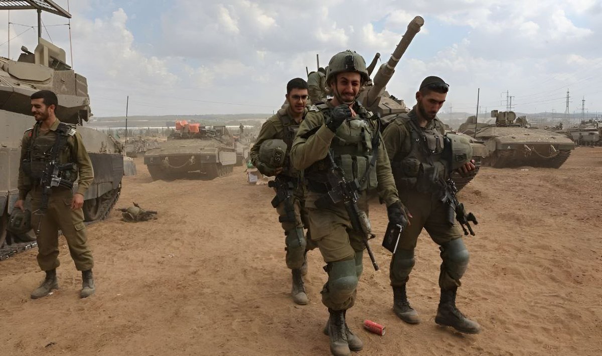 Израильские подразделения перед входом в сектор Газа