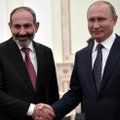 Путин о Карабахе: Покровительствуя армянам и увещевая турок