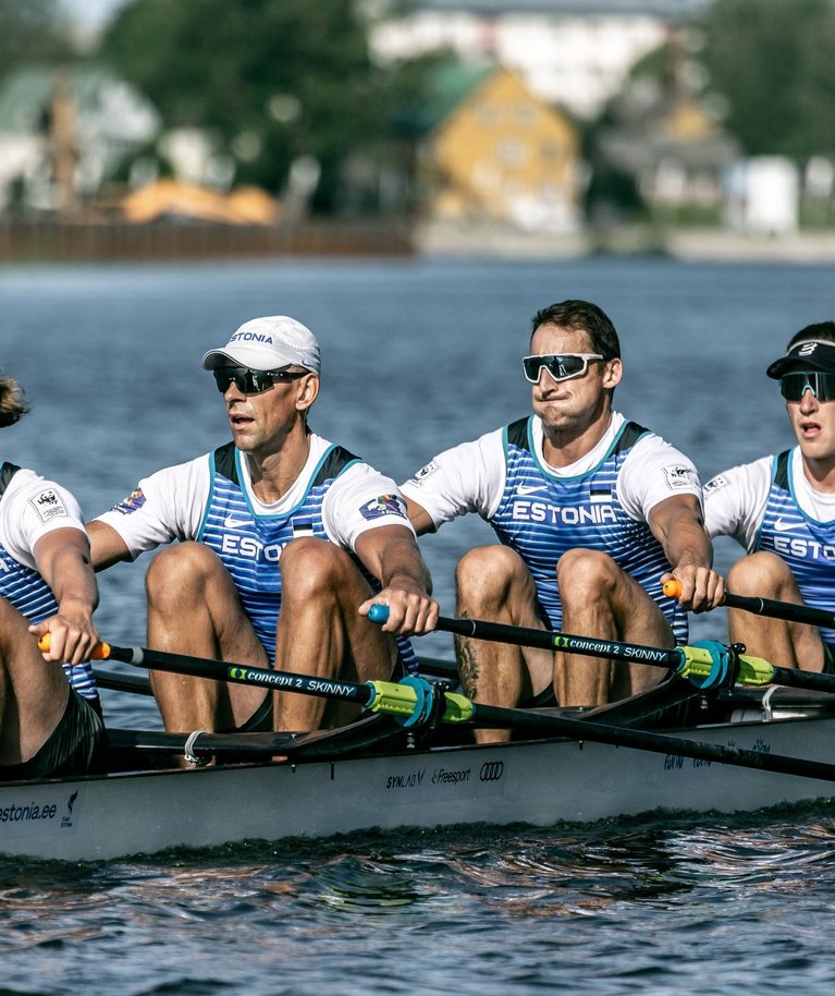 Tõnu Endrekson (vasakult teine) ja Allar Raja (paremalt teine) istuvad teist hooaega järjest neljapaadis koos Johann Poolaku (vasakul) ja Mikhail Kushteyniga.