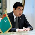 ВИДЕО | Президент Туркменистана сыграл в футбол так, что защитники валились с ног