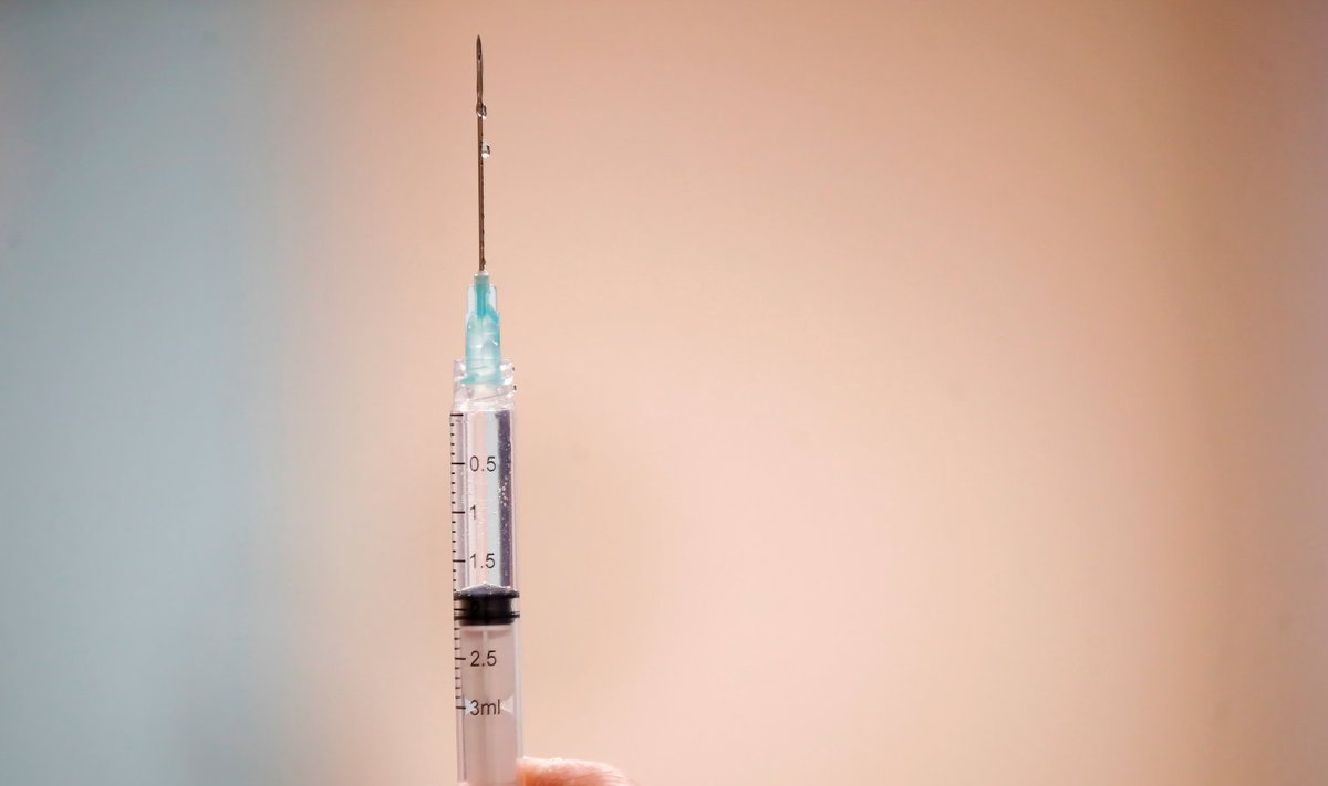 Pfizeri COVID-19-vaktsiin (foto: REUTERS / Scanpix)
