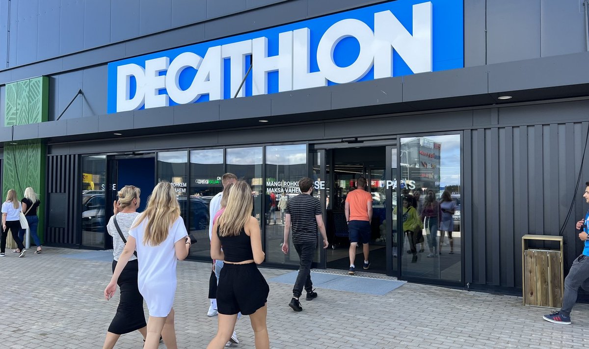 Sajad inimesed käisid täna Kurna kaubandusparki ja Decathloni uudistamas.
