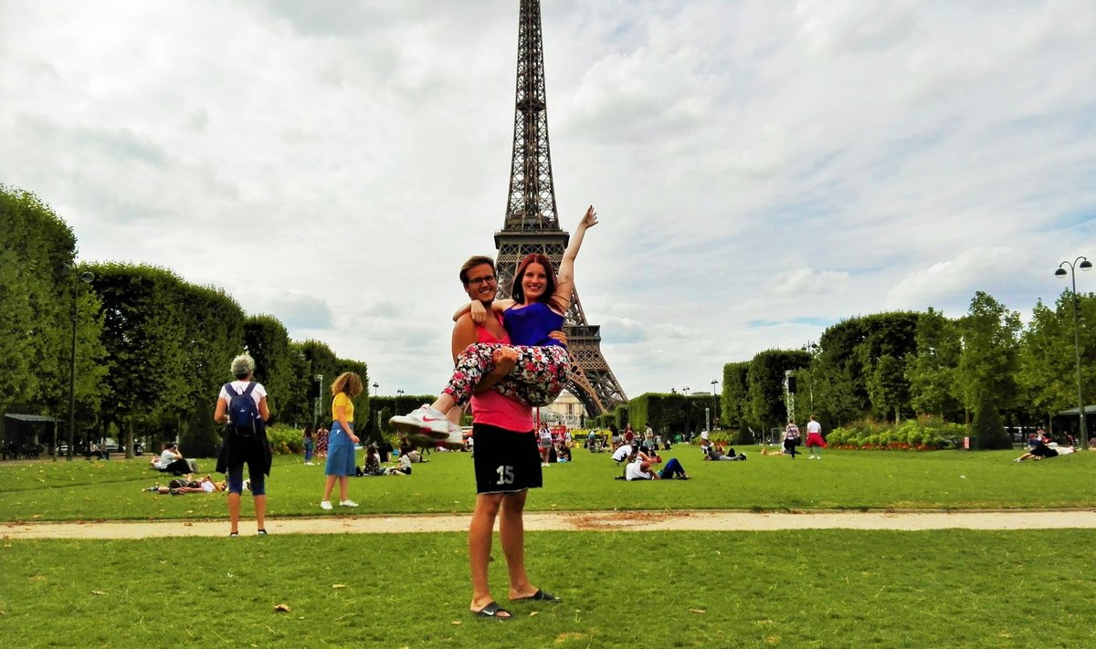 Annika ja Frank Pariisis