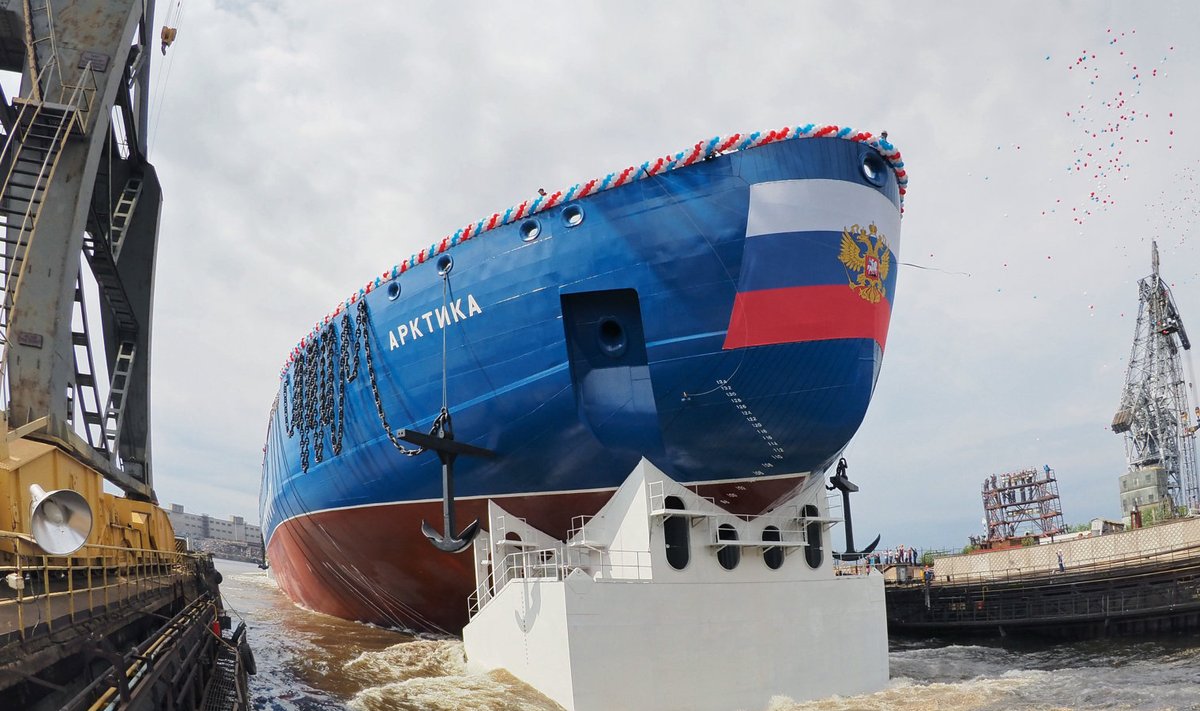 Vene jäälõhkuja Arktika veeskamine eelmisel aastal Sankt-Peterburis.