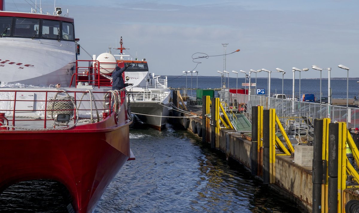 Linda Line avab täna hooaja ning väiksed kiirlaevad hakkavad taas Tallinna ja Helsingi vahel kurseerima.