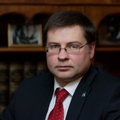 Dombrovskis: mingit kakskeelsust ei tule ka omavalitsuste tasandil