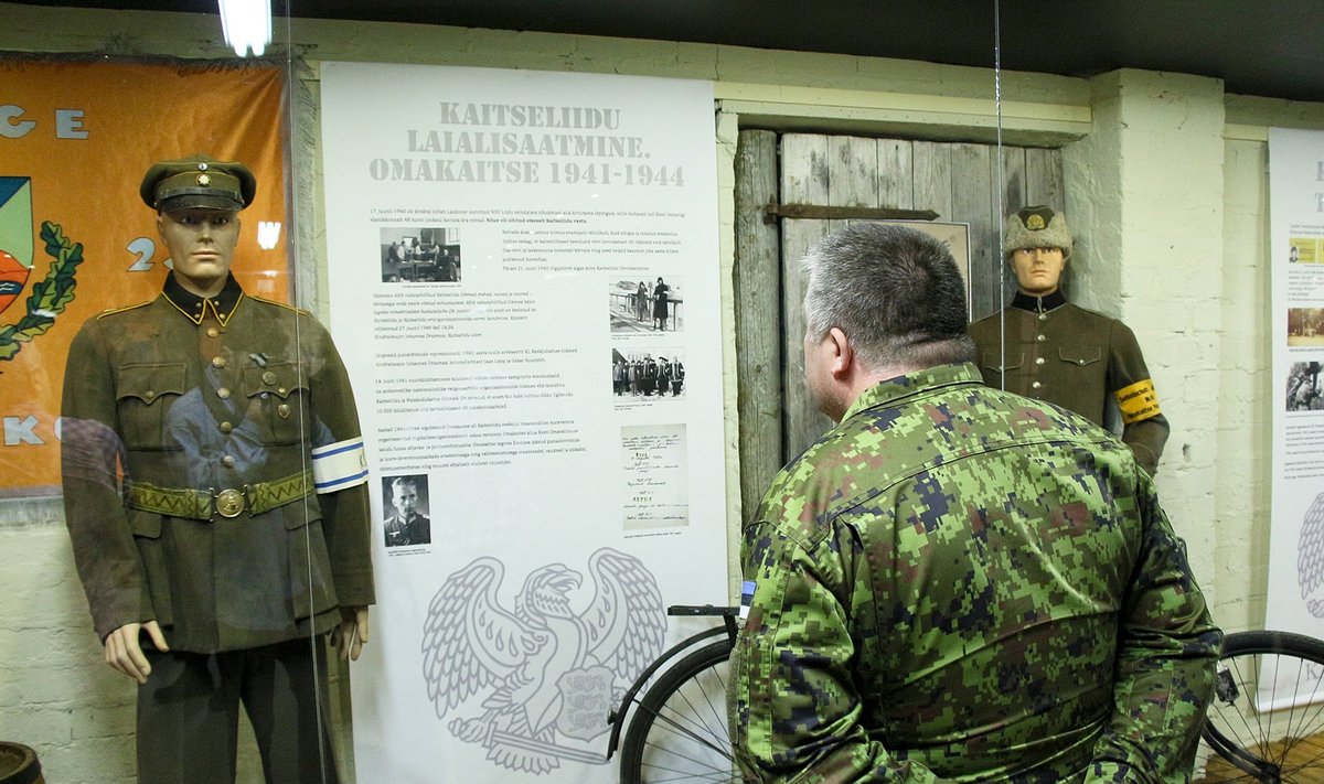 Saaremaa sõjavara muuseumis Orissaares avati läbi aegade mahult suurim näitus Eestis Kaitseliidu mundritest ja sümboolikast