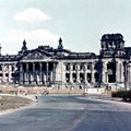 Vene armee teemaparki ehitatakse lastele tormijooksmiseks Berliini riigipäevahoone
