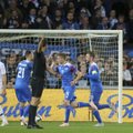 Jalgpalli maailmameistrid pääsesid viimase nelja minutiga häbistavast kaotusest Islandile