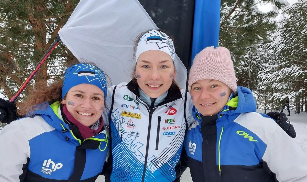 EM-hõbeda võitnud Eesti naiskond koosseisus Epp Paalberg, Doris Kudre, Daisy Kudre-Schnyder.