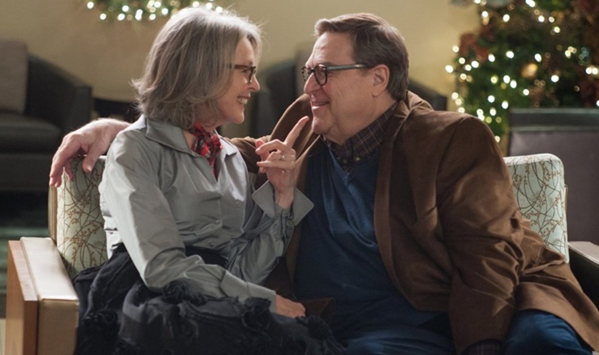 Diane Keaton ja John Goodman filmis “Peab armastama jõule”.