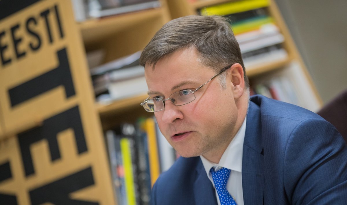 Eurovolinik Dombrovskis kinnitas, et komisjon jälgib tähelepanelikult Eesti suurenevat eelarvedefitsiiti.