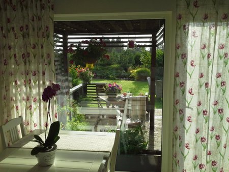 Fotovõistlus "Minu kodu suvel": Meriliisi romantiline terrass pakub mõnusat olemist ka jahedama ilmaga